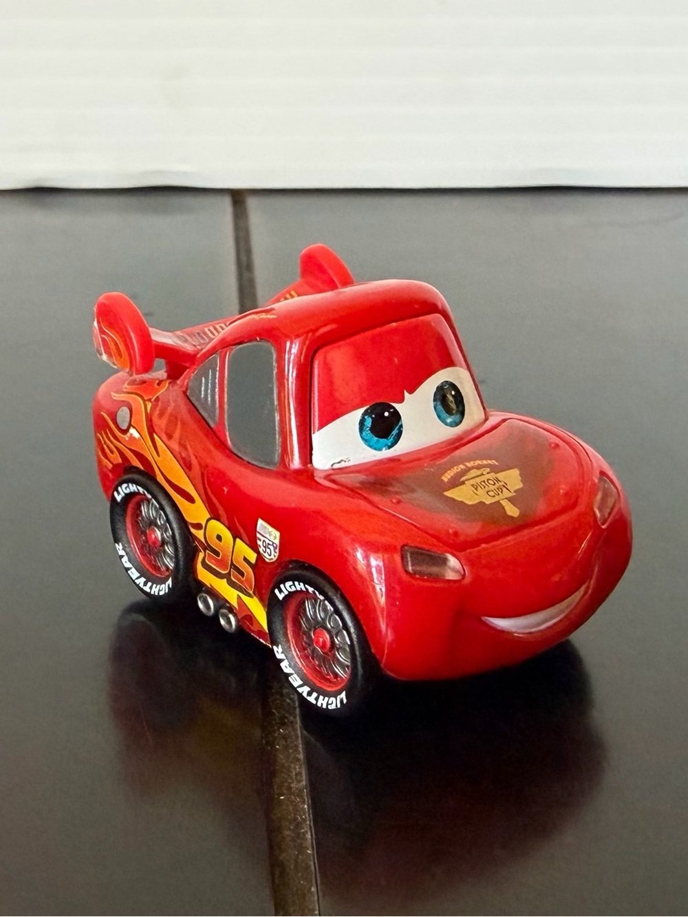 Disney Pixar Lightning McQueen AppMATes plastic car
